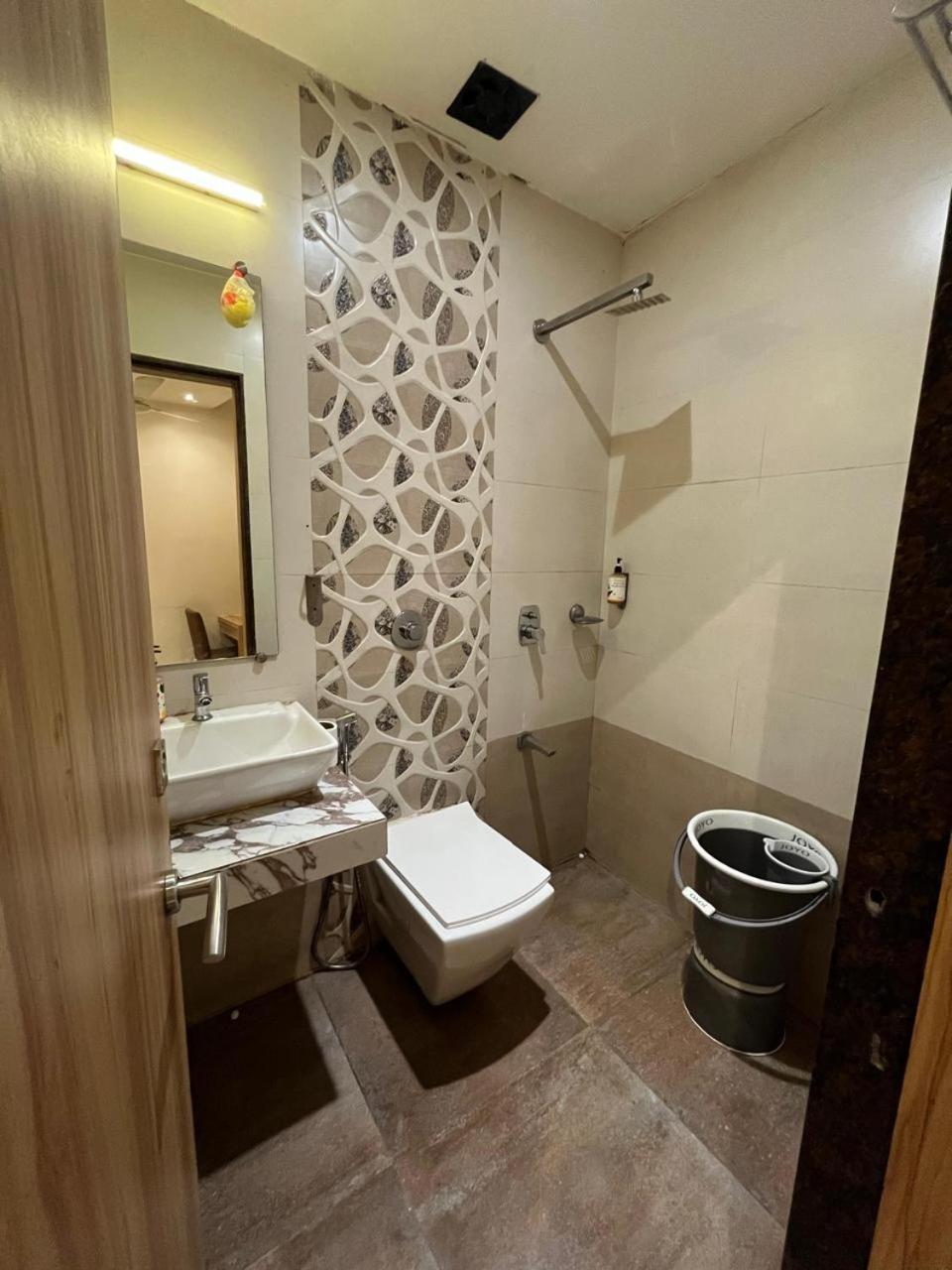 Hotel Shahi Darbar Terminal-2 Мумбаї Екстер'єр фото
